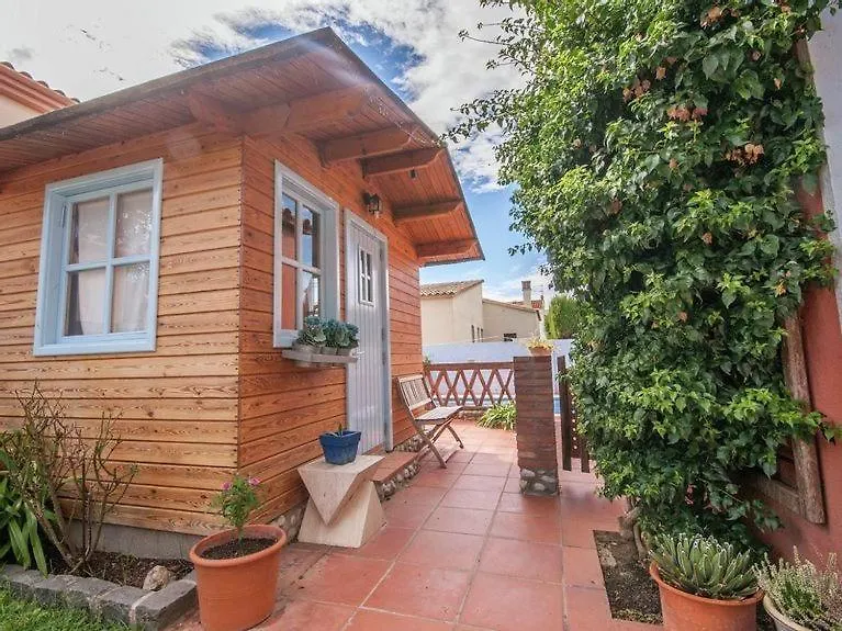 Cozy Holiday Home With Pool In St Pere Pescador Sant Pere Pescador Spanien